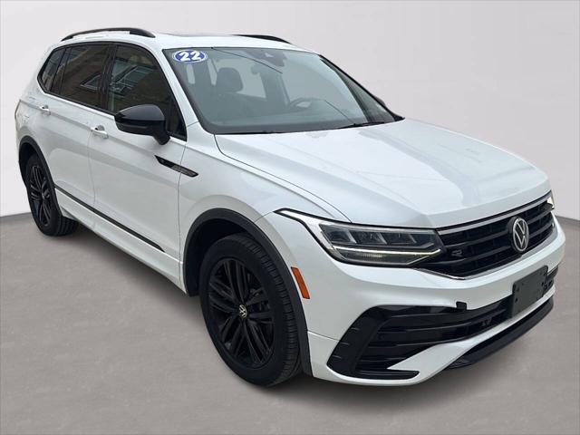 2022 Volkswagen Tiguan 2.0T SE R-Line Black
