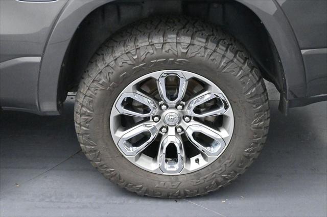 2021 Ram 1500 Laramie Crew Cab 4x4 5'7" Box