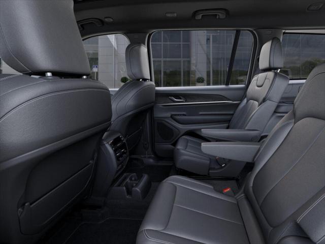 2025 Jeep Grand Cherokee L Limited 4x4