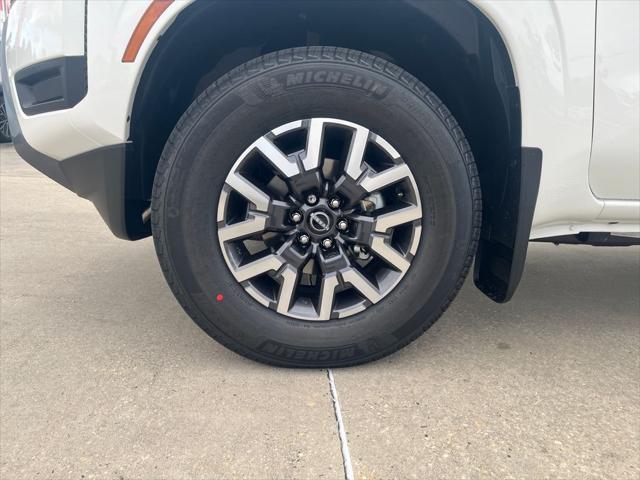 2026 Nissan Frontier Crew Cab SV 4x2