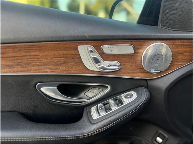 2020 Mercedes-Benz C-CLASS C 300 C 300 Sedan 4D