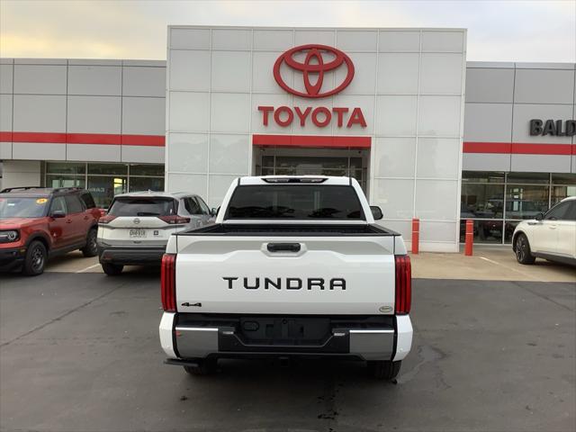 2026 Toyota Tundra SR5 CrewMax 5.5' Bed