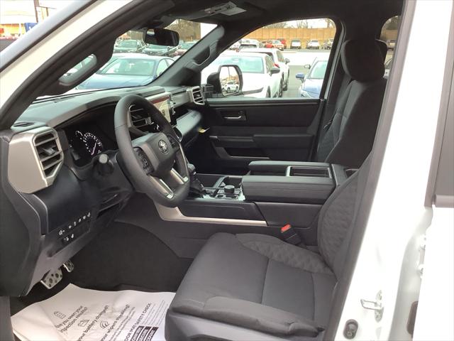 2026 Toyota Tundra SR5 CrewMax 5.5' Bed