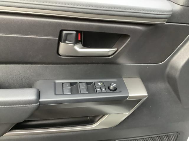 2026 Toyota Tundra SR5 CrewMax 5.5' Bed