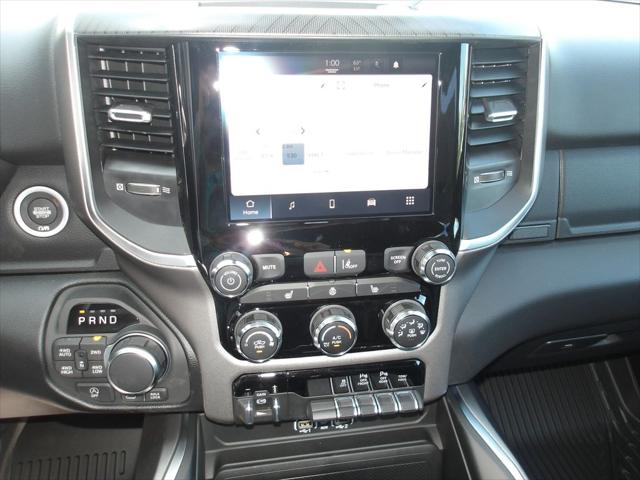 2026 Ram 1500 Big Horn Crew Cab 4x4 5'7" Box