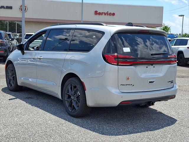 2026 Chrysler Pacifica PACIFICA LIMITED AWD