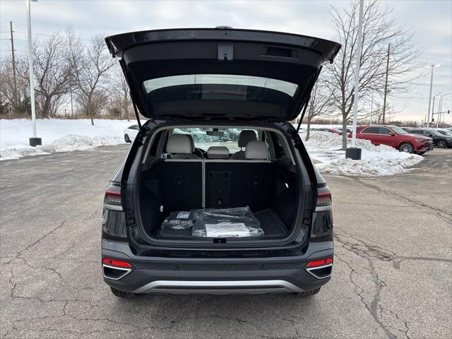 2026 Volkswagen Taos SE