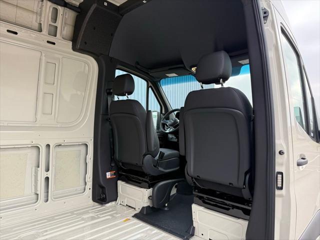 2026 Mercedes-Benz Sprinter 2500 Standard Roof 4-Cyl Diesel HO