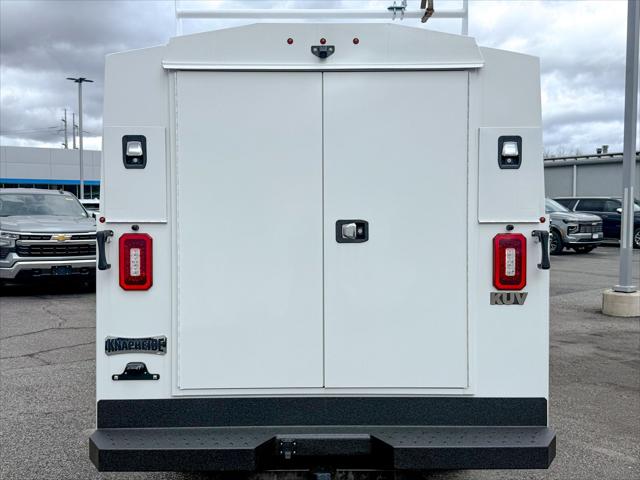 2025 Chevrolet Express Cutaway Work Van