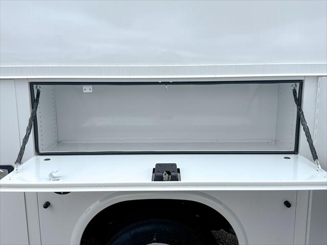 2025 Chevrolet Express Cutaway Work Van