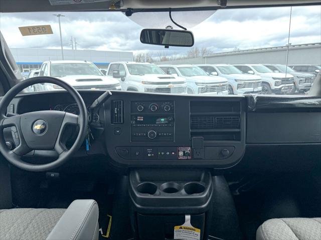 2025 Chevrolet Express Cutaway Work Van