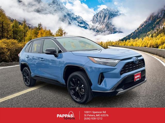 2022 Toyota RAV4 XSE's photo