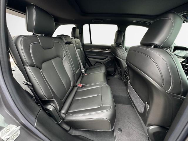 2025 Jeep Grand Cherokee Limited 4x4