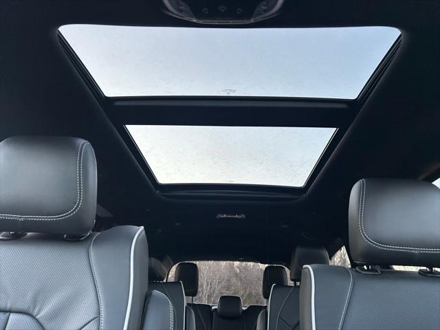 2026 Chrysler Pacifica Limited AWD