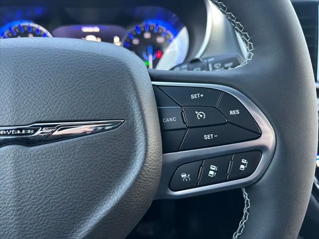 2026 Chrysler Pacifica Limited AWD