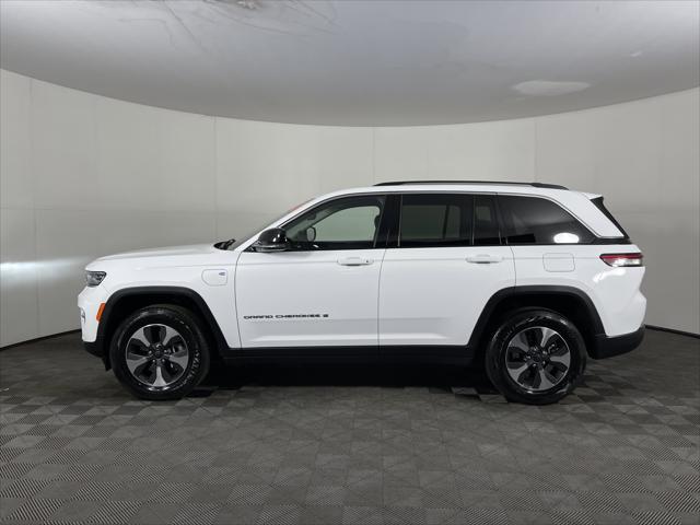 2022 Jeep Grand Cherokee 4xe Limited 4x4 2022 Jeep Grand Cherokee 4xe Limited 4x4