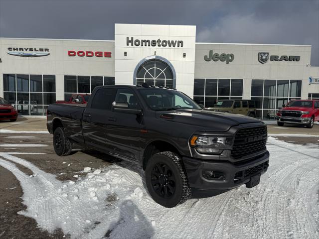 2022 RAM 3500 Big Horn Crew Cab 4x4 8 Box