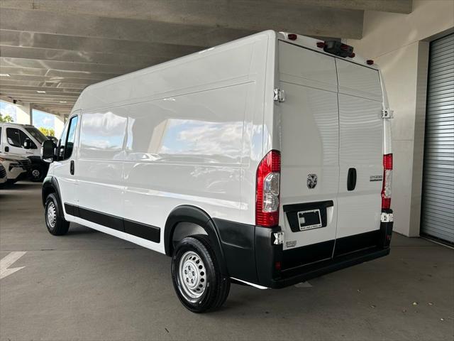 2025 RAM ProMaster 2500 Cargo Van Tradesman High Roof 159 WB w/Pass Seat 2025 RAM ProMaster 2500 Cargo Van Tradesman High Roof 159 WB w/Pass Seat