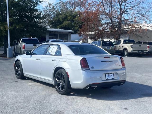 2023 Chrysler 300 300S