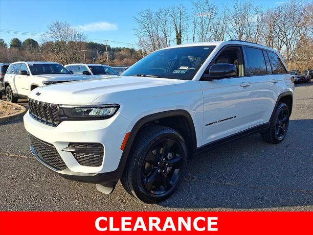 2023 Jeep Grand Cherokee Altitude 4x4