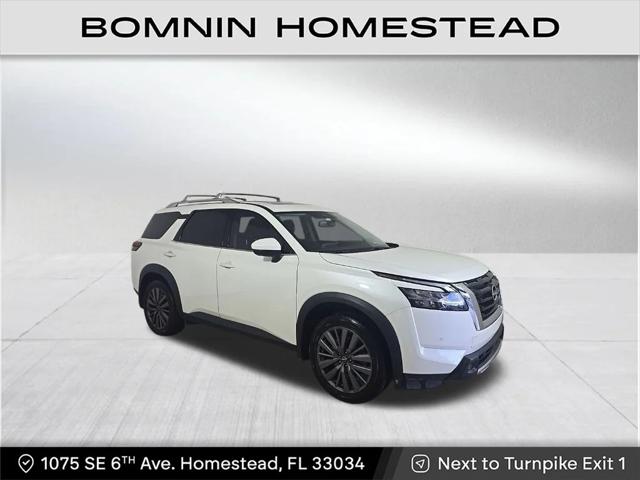 2022 Nissan Pathfinder SL 2WD 2022 Nissan Pathfinder SL 2WD