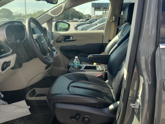 2023 Chrysler Pacifica Touring L 2023 Chrysler Pacifica Touring L