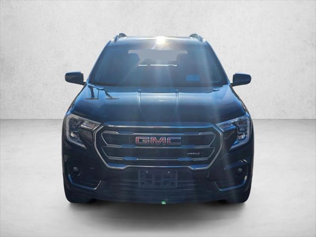 2024 GMC Terrain AWD AT4