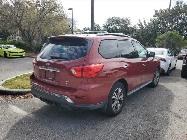 2017 Nissan Pathfinder SL 2017 Nissan Pathfinder SL