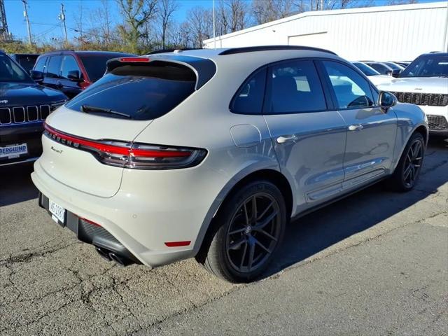 2023 Porsche Macan T 2023 Porsche Macan T