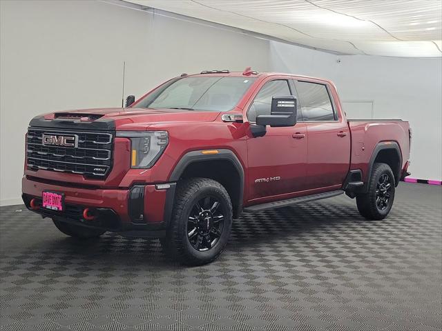 2025 GMC Sierra 2500HD 4WD Crew Cab Standard Bed AT4