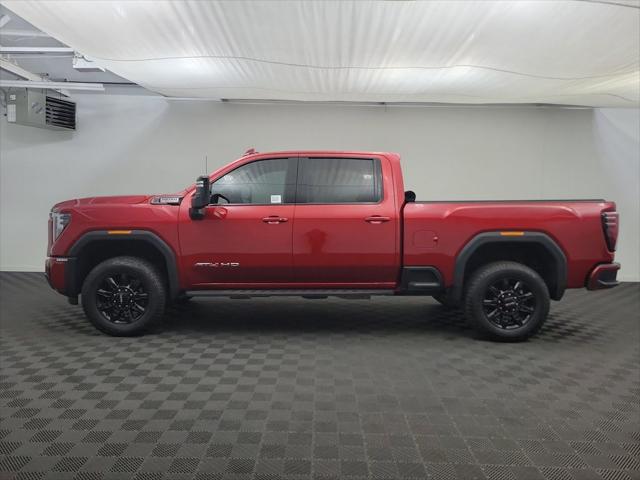 2025 GMC Sierra 2500HD 4WD Crew Cab Standard Bed AT4