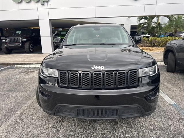 2019 Jeep Grand Cherokee Laredo E 4x2