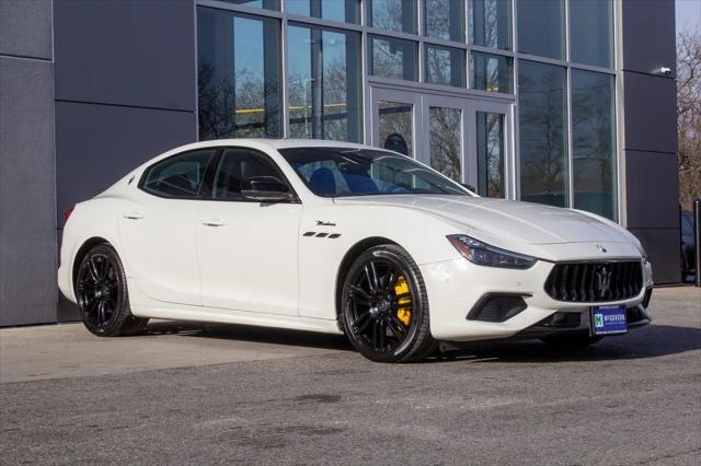 2022 Maserati Ghibli Modena Q4