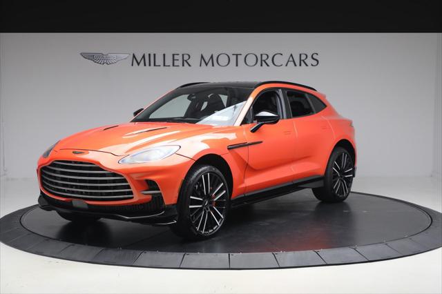 2023 Aston Martin DBX 707