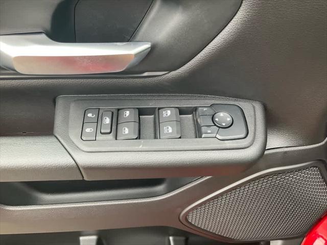 2025 Ram 1500 Tradesman Crew Cab 4x4 57 Box