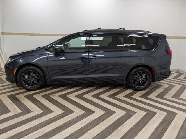 2020 Chrysler Pacifica Touring
