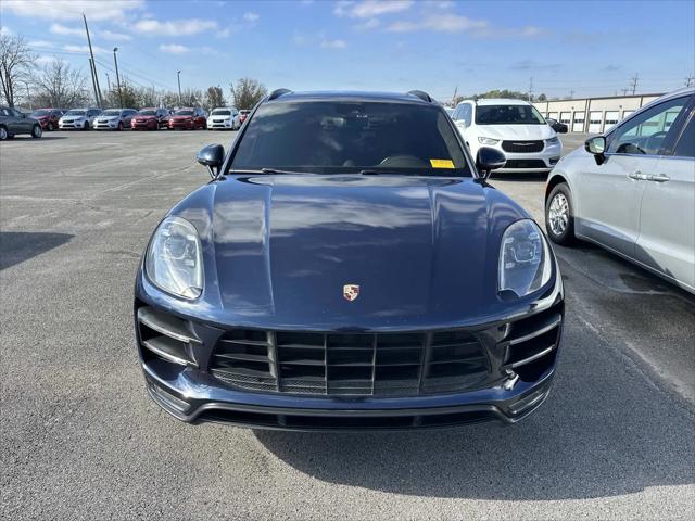 2017 Porsche Macan Turbo 2017 Porsche Macan Turbo