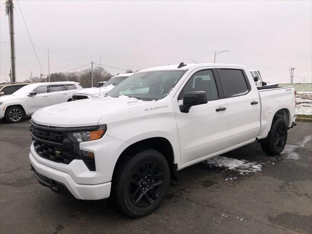 2026 Chevrolet Silverado 1500 4WD Crew Cab Short Bed Custom