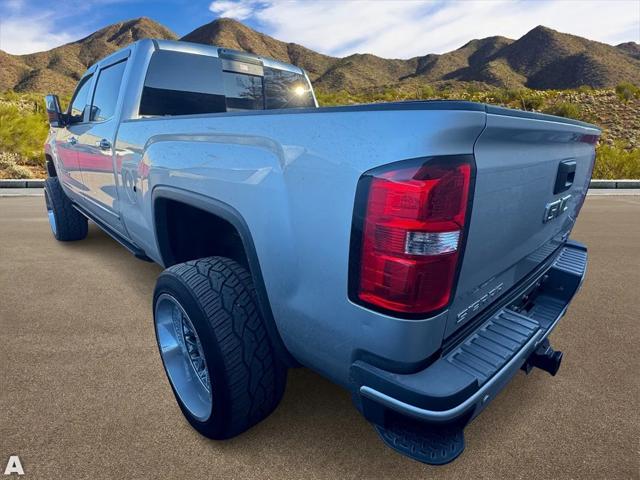 2019 GMC Sierra 2500HD Denali 2019 GMC Sierra 2500HD Denali