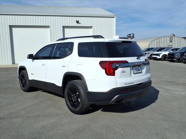 2022 GMC Acadia AT4 2022 GMC Acadia AT4