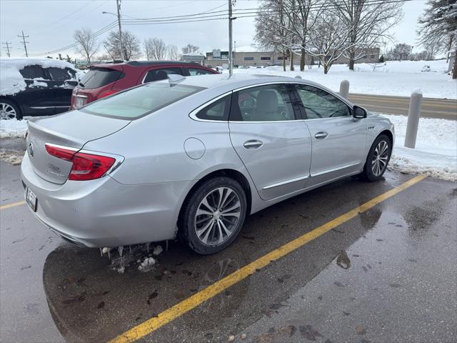 2017 Buick LaCrosse Essence 2017 Buick LaCrosse Essence
