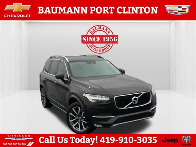 2016 Volvo XC90 T6 Momentum