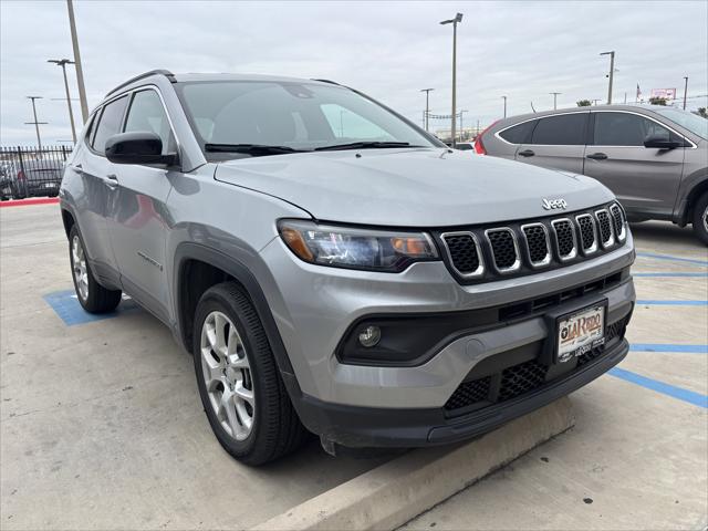 2024 Jeep Compass Latitude Lux FWD