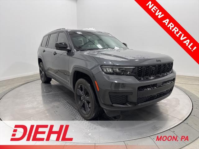 2023 Jeep Grand Cherokee L Altitude 4x4 2023 Jeep Grand Cherokee L Altitude 4x4