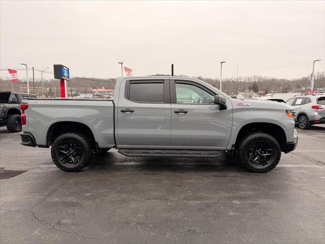 2025 Chevrolet Silverado 1500 4WD Crew Cab Short Bed Custom Trail Boss
