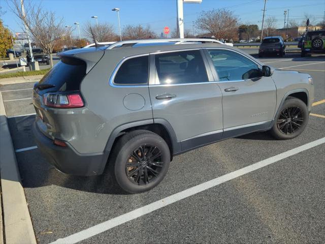 2021 Jeep Cherokee Latitude Lux 4X4 2021 Jeep Cherokee Latitude Lux 4X4