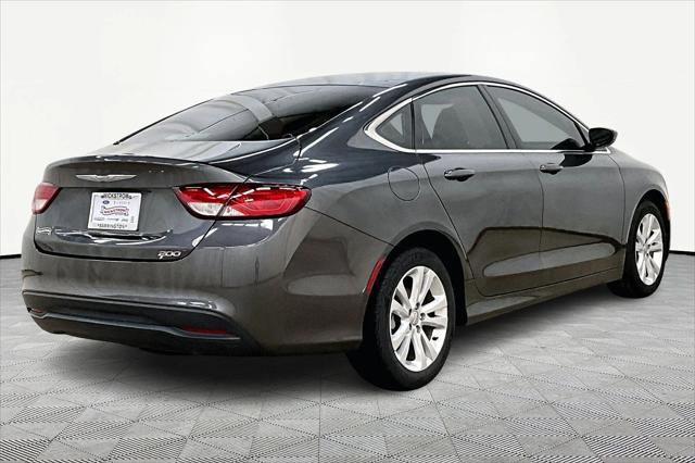 2016 Chrysler 200 Touring 2016 Chrysler 200 Touring