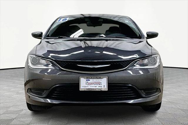 2016 Chrysler 200 Touring 2016 Chrysler 200 Touring