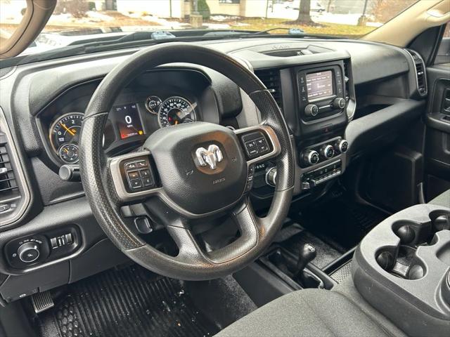 2020 RAM 2500 Tradesman Crew Cab 4X4 8 Box