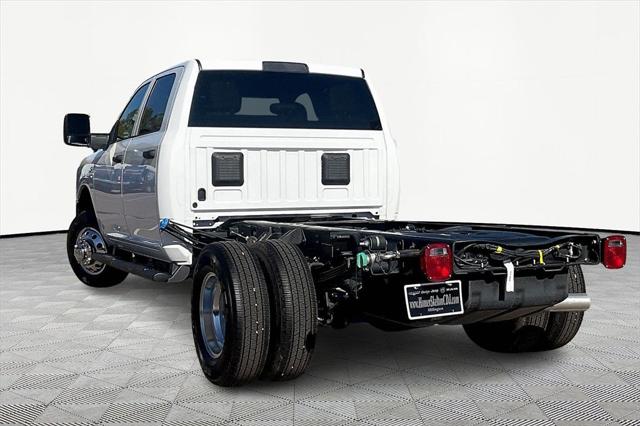 2026 RAM Ram 3500 Chassis Cab RAM 3500 TRADESMAN CREW CAB CHASSIS 4X4 60 CA